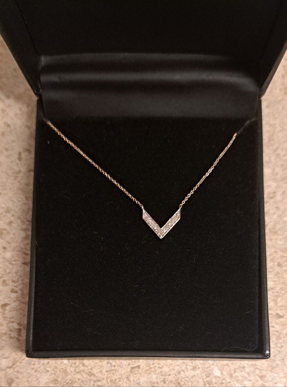 14k Stella & Dot Chevron Diamond Necklace